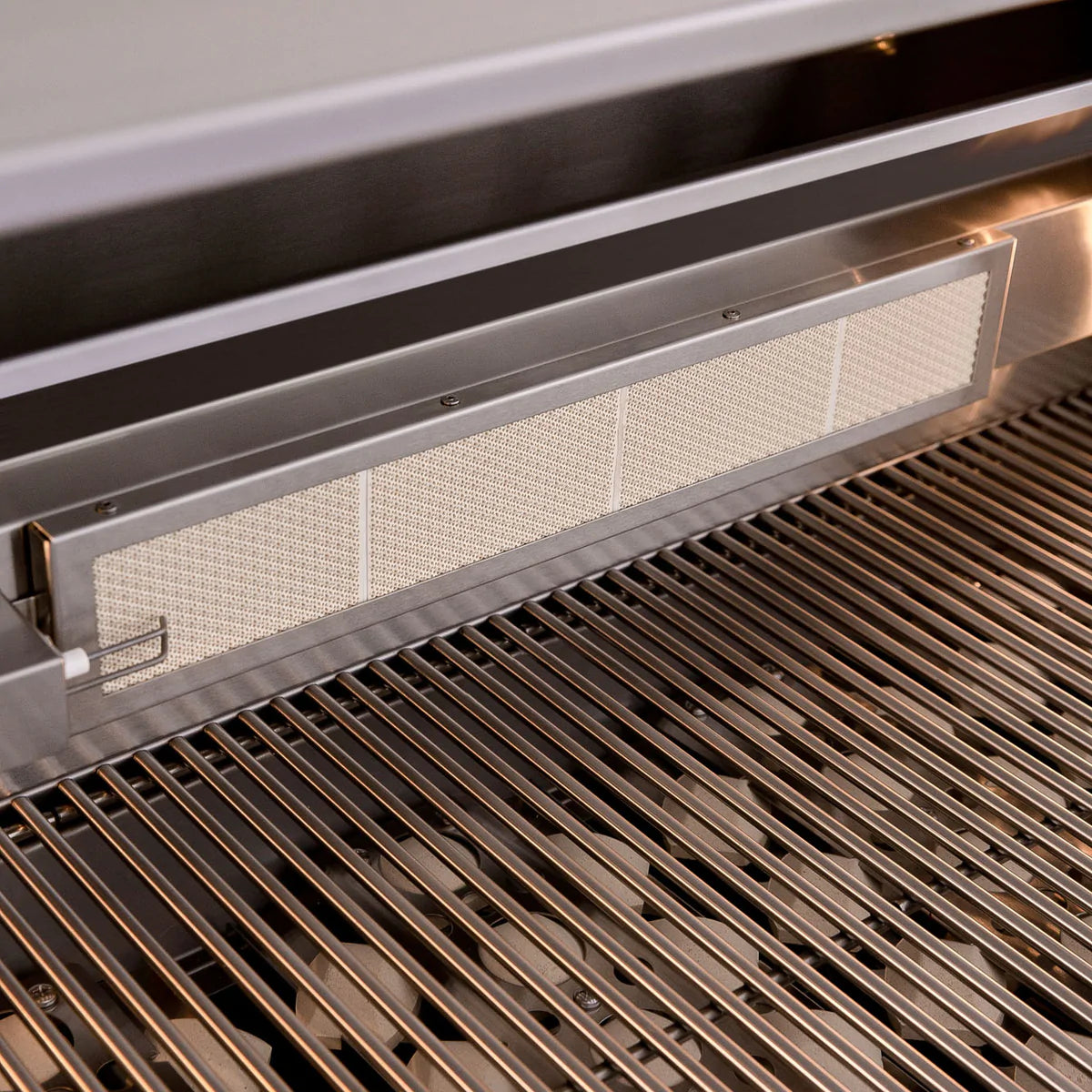 Summerset TRL Deluxe Series 44" Built-In Gas Grill - Upper Livin
