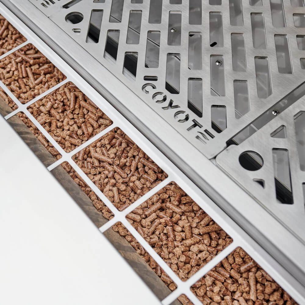 Coyote 36" Freestanding Built-in Grill - Upper Livin