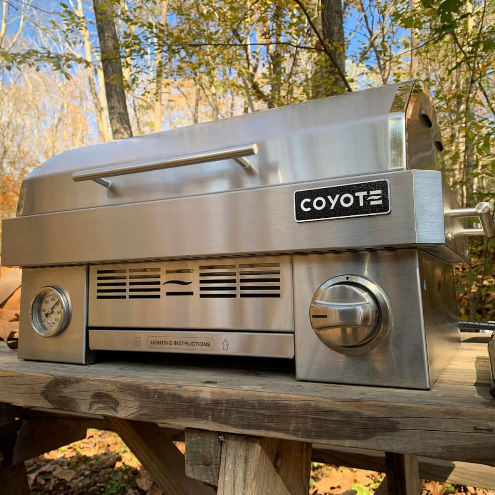 Coyote 25" Portable Gas Grill - Upper Livin