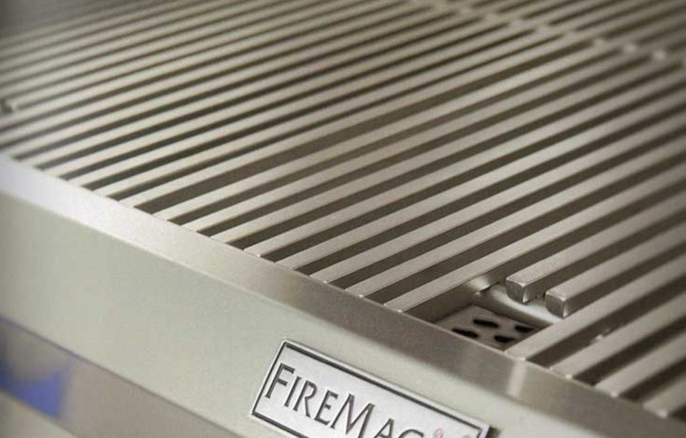 Fire Magic Echelon Analog E1060s 48" Side Burner Gas Grill - Upper Livin